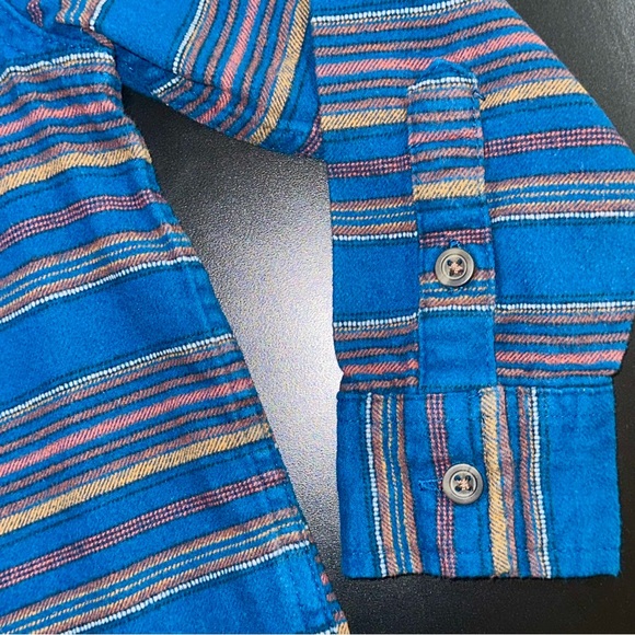 ❤️4 for $20❤️ Colorful Planet Toddler Boys XS 5 Blue Long Sleeve Shirt - Picture 4 of 9